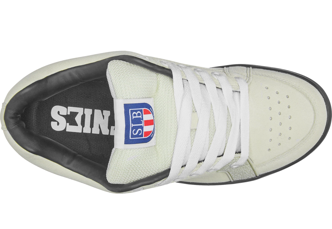 etnies Sal 23 Shoes, White Black