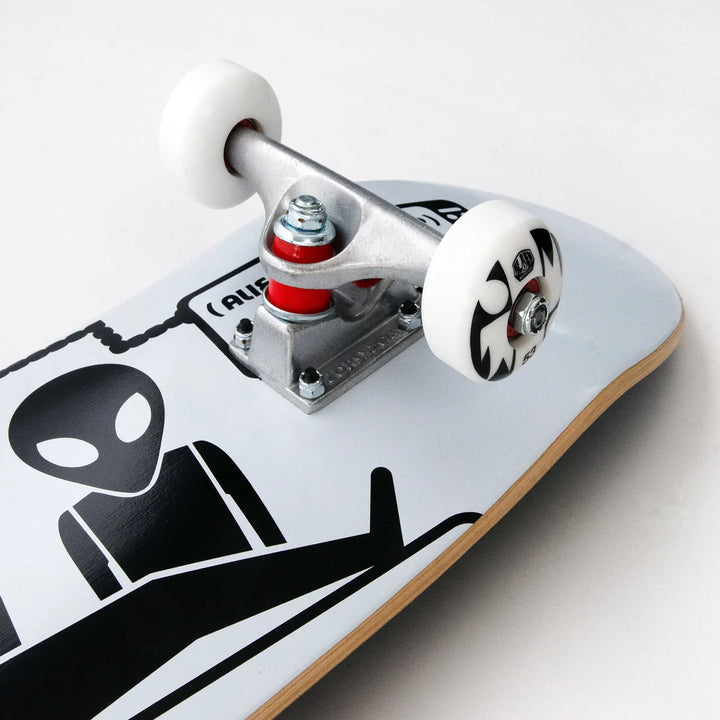 Alien Workshop Abduction Complete White 7.75