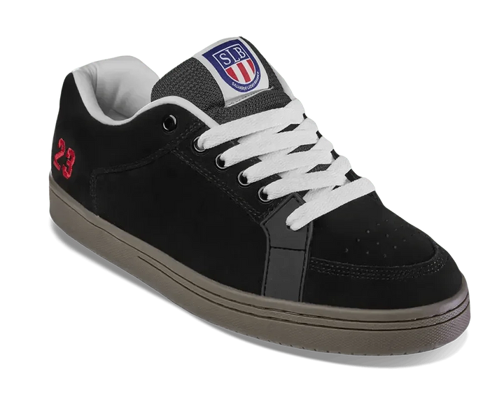 Black sneaker with white laces and a logo on a white background