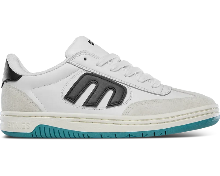 Etnies Locut white black skate shoe classic 90s skate sneaker