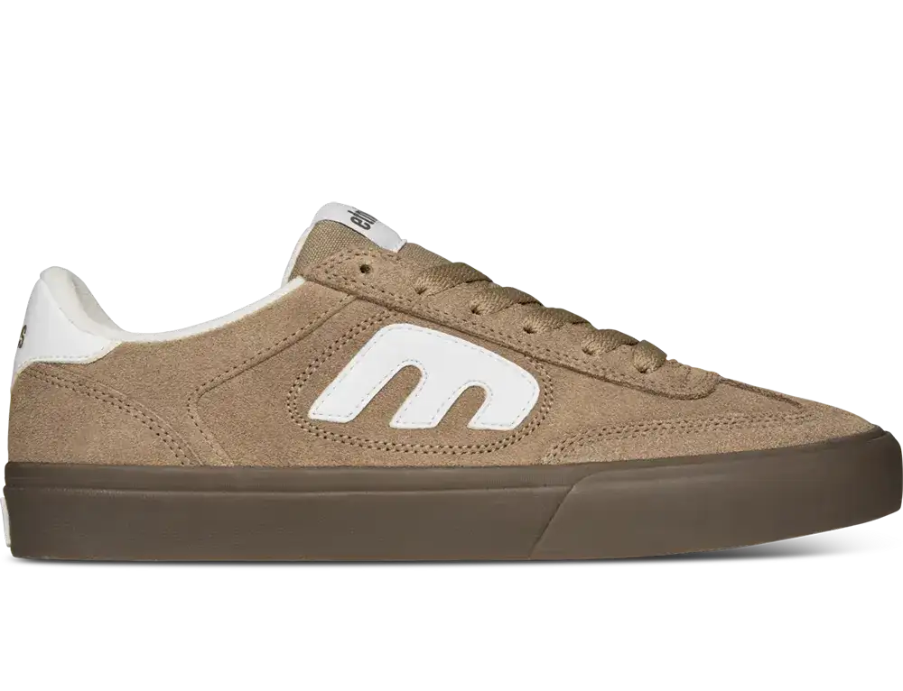 etnies Locut Vulc skate shoes in Warm Grey with suede upper and vulcanized sole.